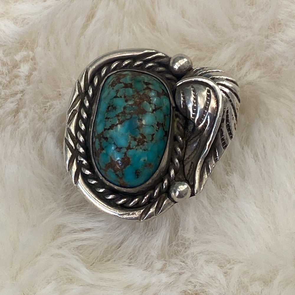 Turquoise Ring - Picture 6 of 7